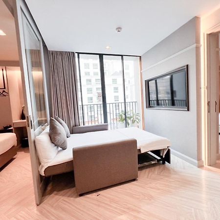 Апартаменты The Quarter Ploenchit By Uhg Бангкок Экстерьер фото